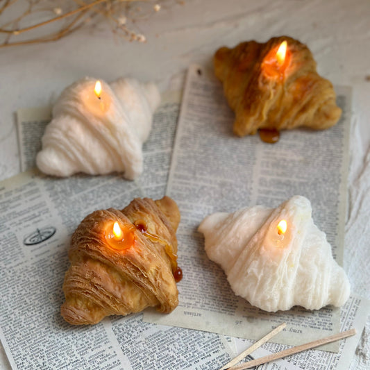 Croissant Candle (1pc)