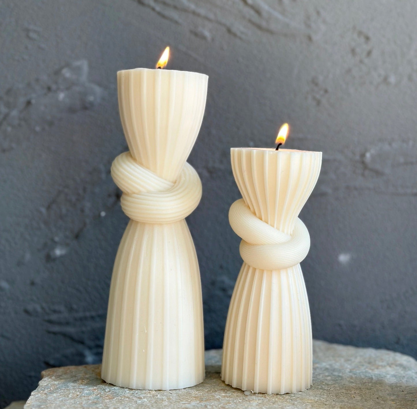 Undyed Knot Striped Candle
