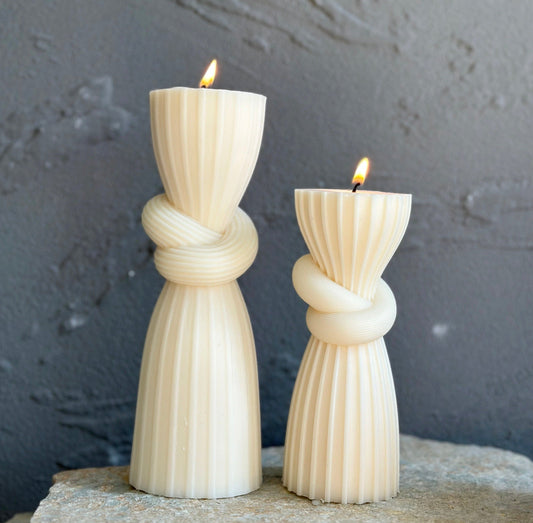 Undyed Knot Striped Candle