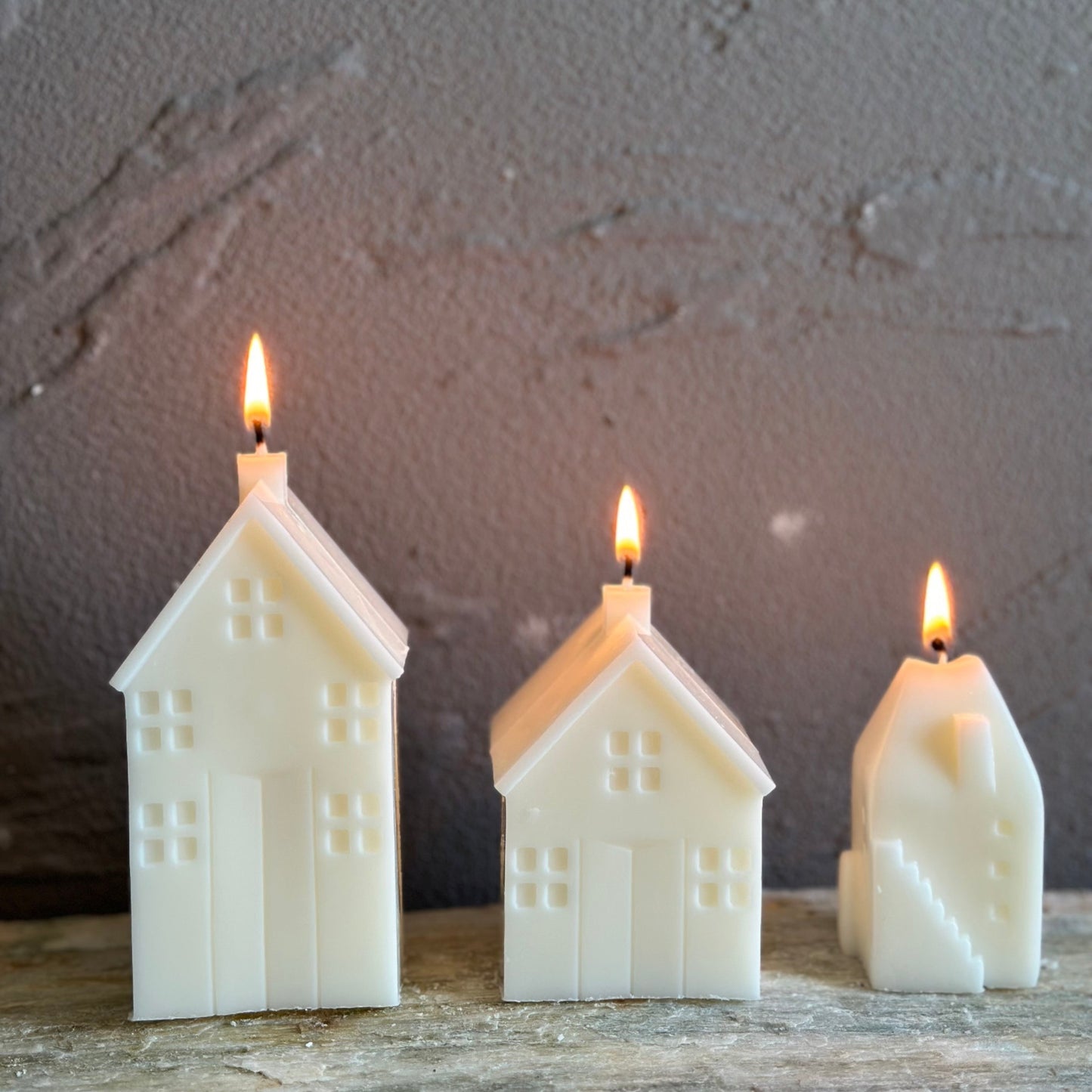 Christmas Cottage Candle