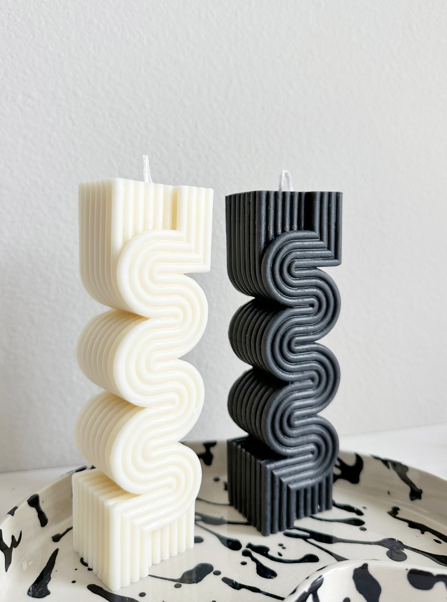 Minimal Wave Candle