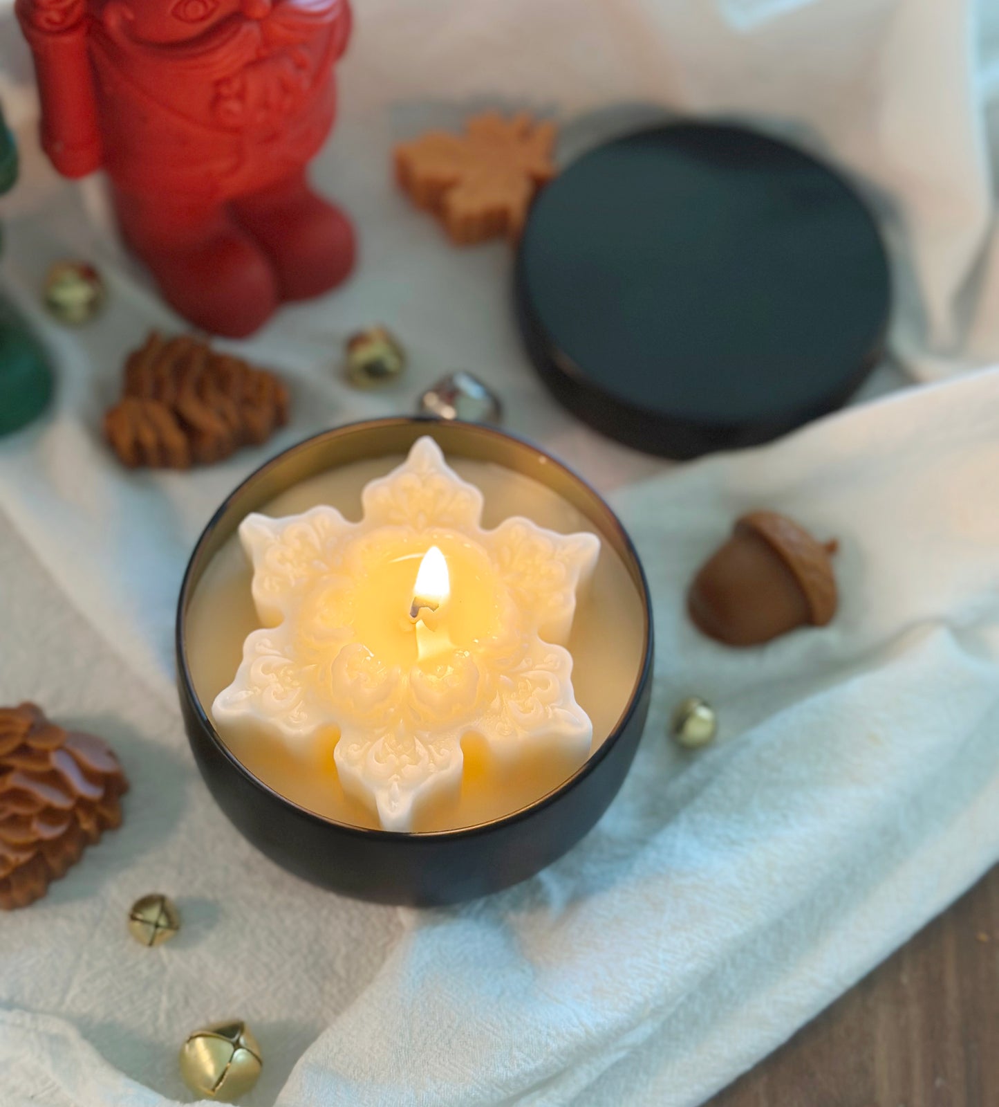 Winter Snowflake Candle 10oz Metal Tin Soy Wax Holiday Candle